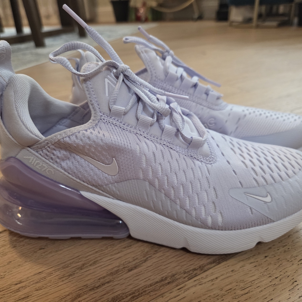 Nike Women's Air Max 270